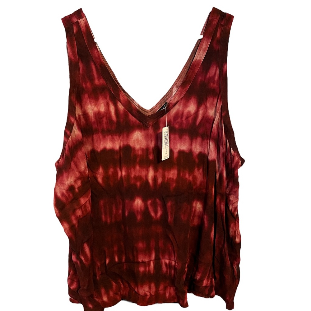 Torrid size 3X brand new with tags sleeveless red top